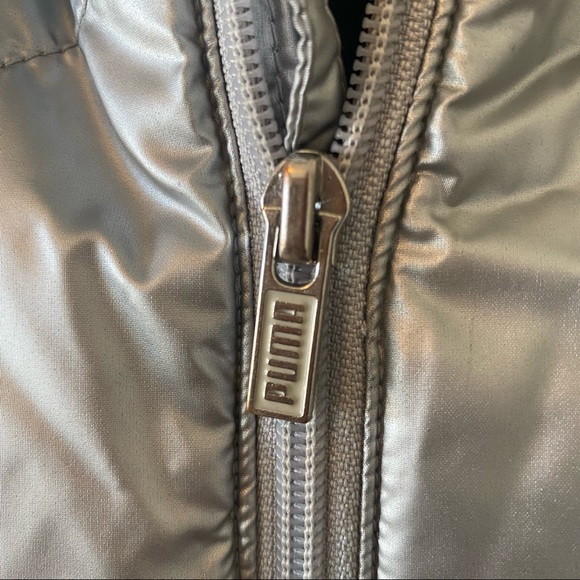 Puma Hooded Puffer Jacket Size Medium Silver - Picture 16 of 16